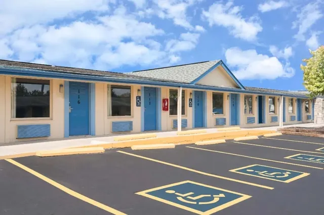 Hilliard Motor Lodge