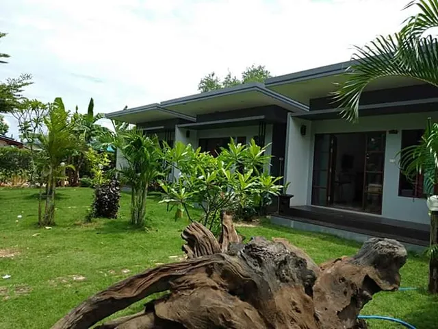 เดอะนิรันดร์ เกสท์เฮ้าส์ กาญจนบุรี(