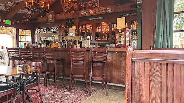 McMenamins Pat's Corner