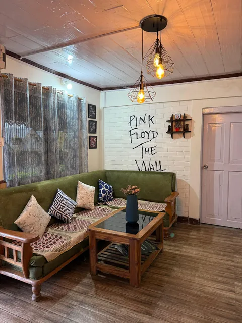 Oasis Apartment Homestay