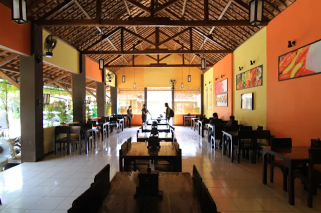 Mbok Mingkem ‐ ꦩ꧀ꦧꦺꦴꦏ꧀ꦩꦶꦁꦏꦼꦩ꧀