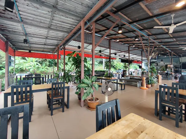 Ao Yon Seaside Restaurant