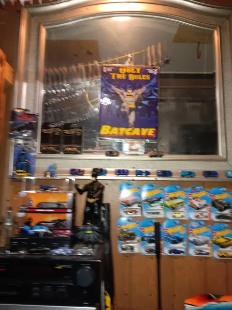 Super Happy Incredible Toys