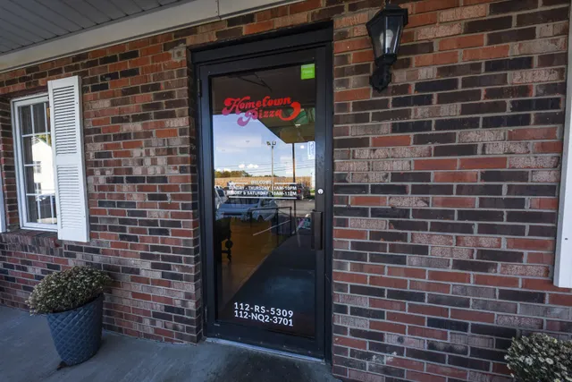 Hometown Pizza - Bedford