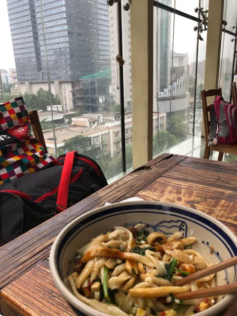 Yami Party Happy Hut Fashion Cafeteria