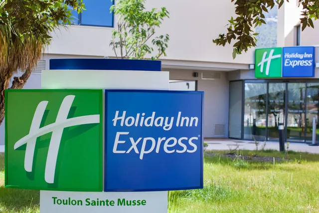 Holiday Inn Express Toulon - Estates, an IHG Hotel