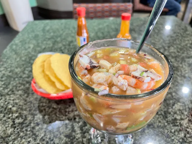 Mariscos los dos coras
