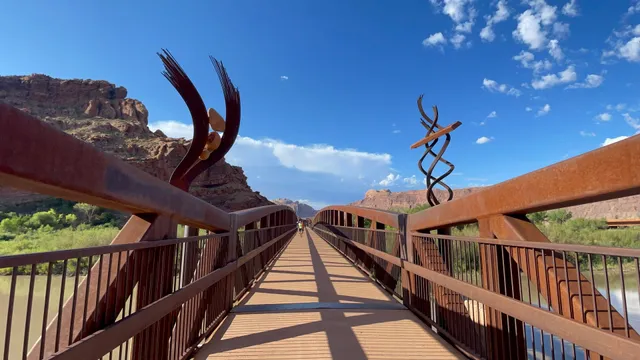 Lions Park and Bike Path Trailhead