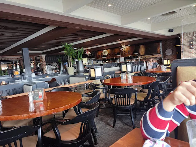 Bâton Rouge Grillhouse & Bar