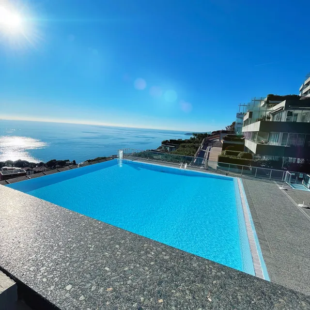 SARA RIVIERA Costa Plana