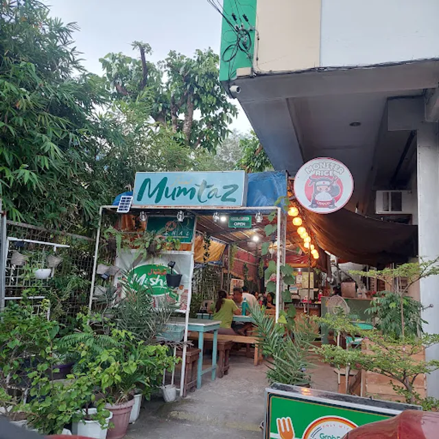 Mumtaz Arabic & Persian FoodAlley