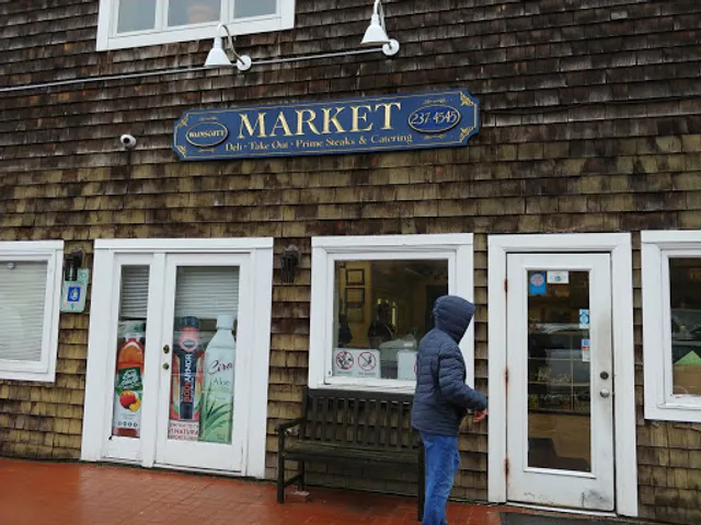 Wainscott Deli
