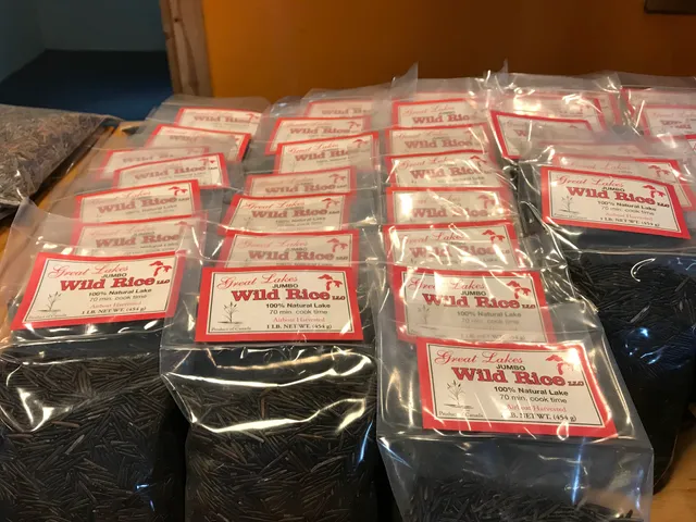 Aadawegamik Trading Post