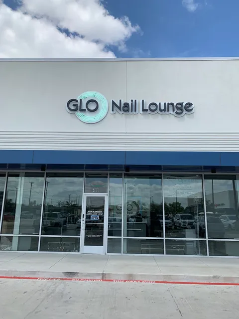 Glo Nail Lounge