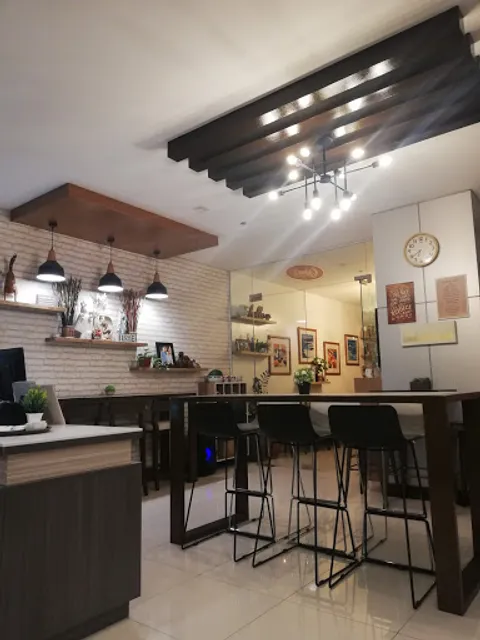 Odlanor’s Restocafe