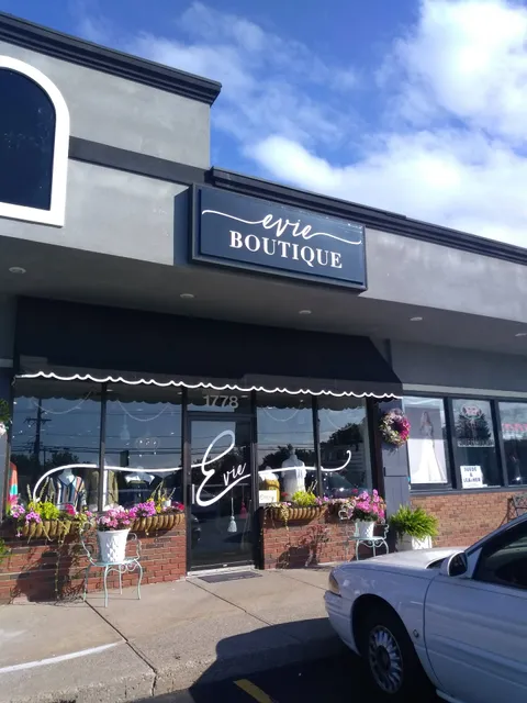 EVIE Boutique
