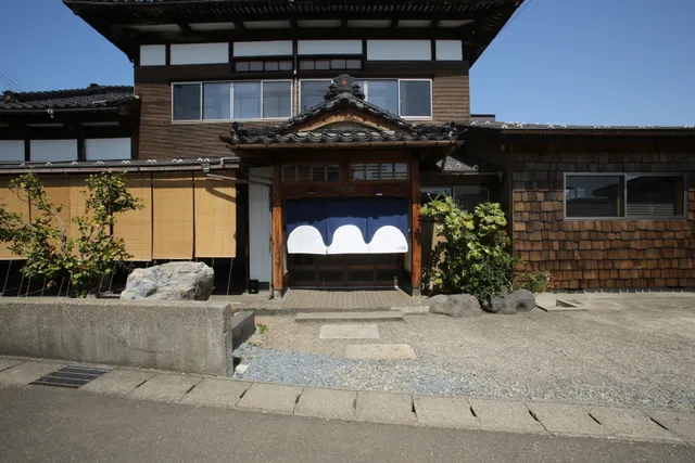 やどバーカフェTATSUJI