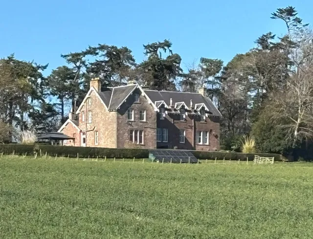 Whitehouse Country House B&B