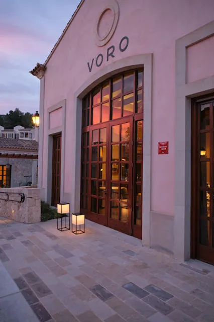 VORO Restaurant