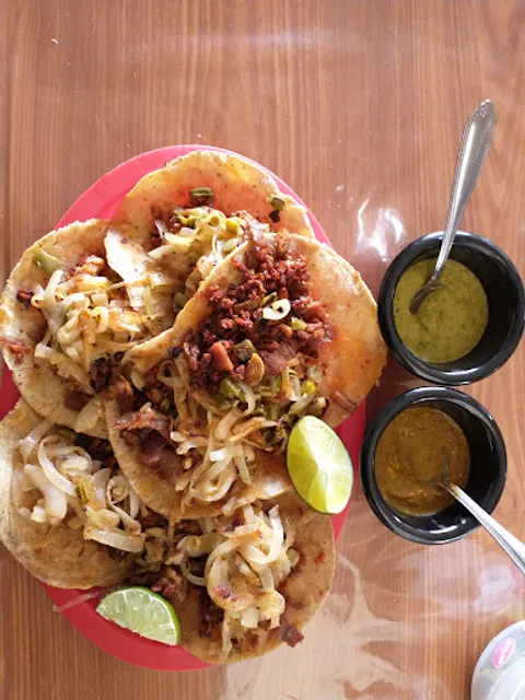 Tacos de cecina Don cuco
