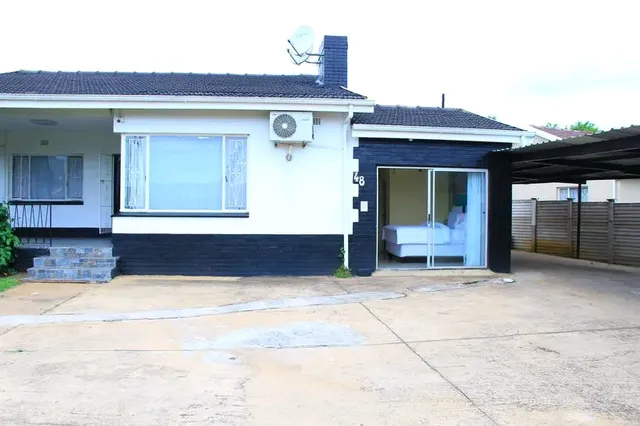 Suprime Hotels and Conference