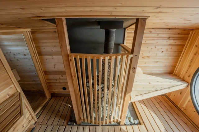Nordic Night Sauna