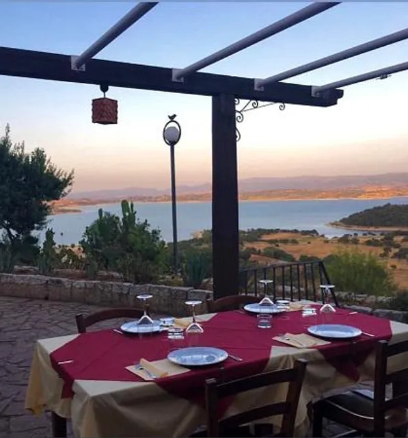 Jaga 'E Luna - Archeoturismo Ristorante Pizzeria