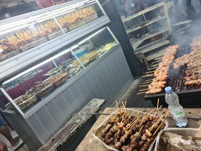 Rumah Makan Sate Pelmas TANTA OLLA