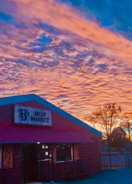 B's Meat Market & Backyard B'stro