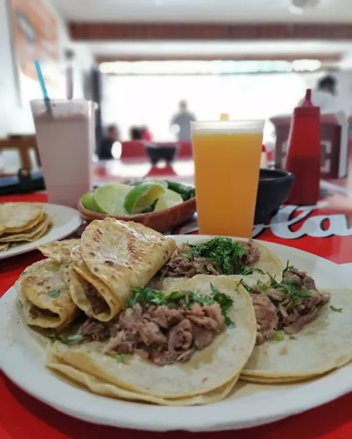 Birrieria El Refugio