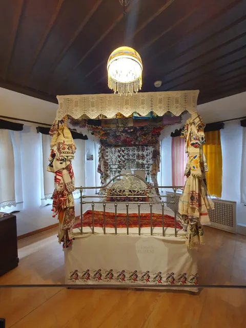 Eskişehir Büyükşehir Belediyesi İmren Erşen Oya Müzesi