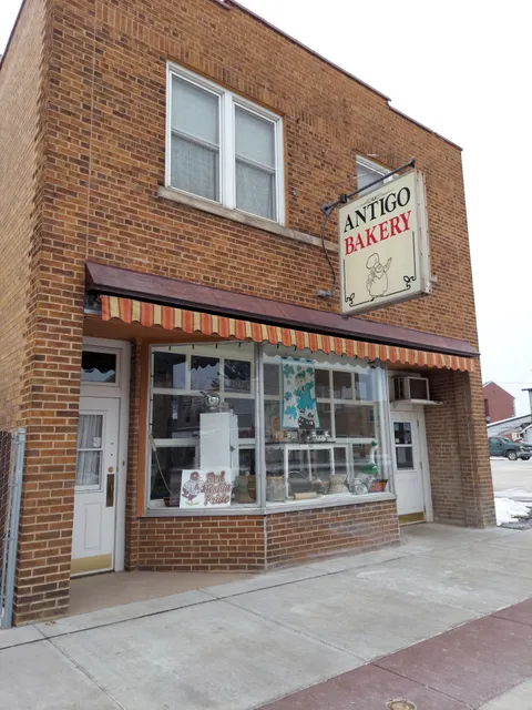 Pavek's Antigo Bakery