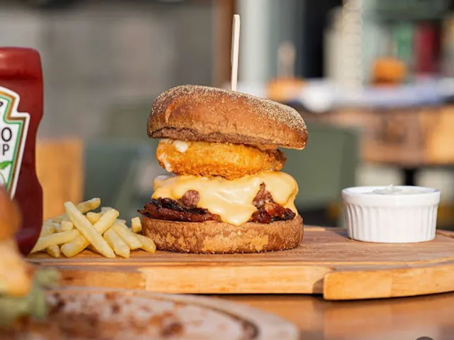 PitzzBurguer & Sorveto Gelateria