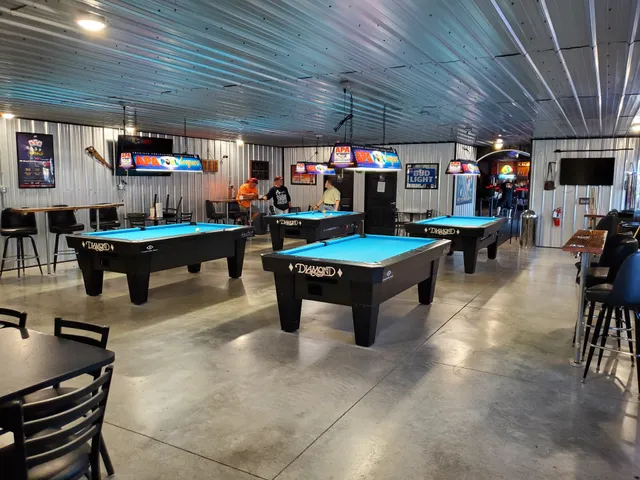 Kal's Roadhouse Bar and Grill