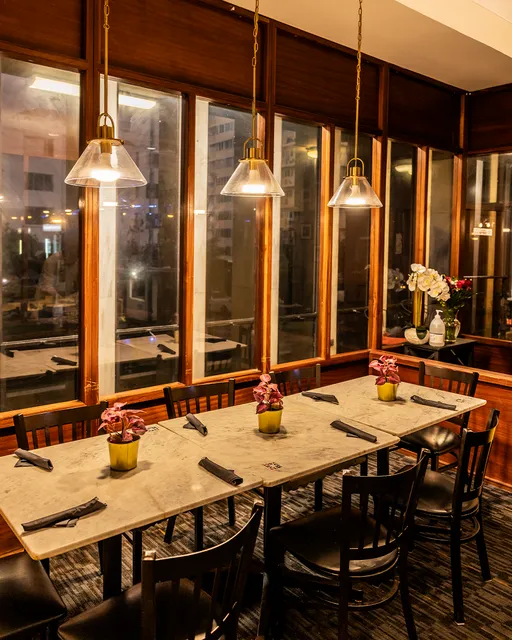 Boccado's Divino International Cusine