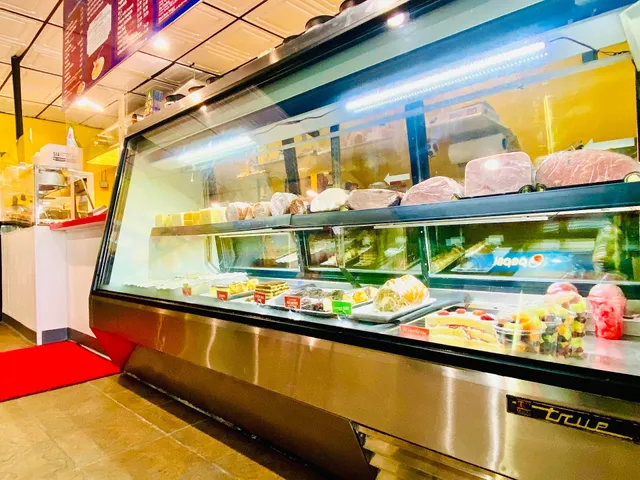 Tres Leches Deli and Bakery ll