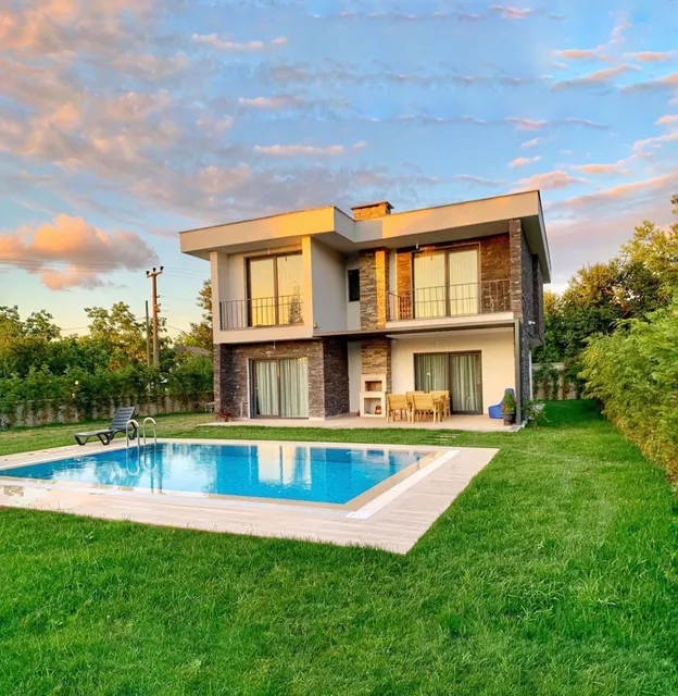 Riverside Deluxe Sapanca Isıtmalı Havuzlu Villa