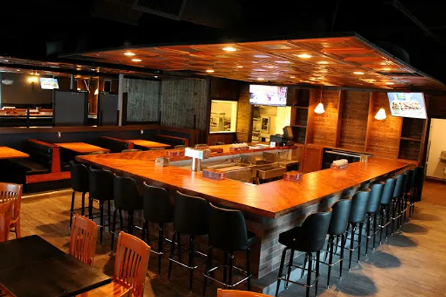 Thirty 5ive Tavern & Grill