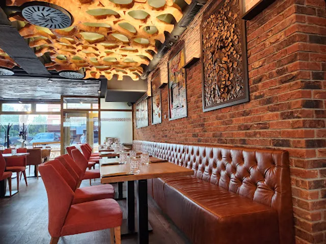 Meet Meat Restaurant & Bar