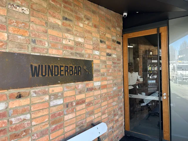 WunderBar & Restaurant