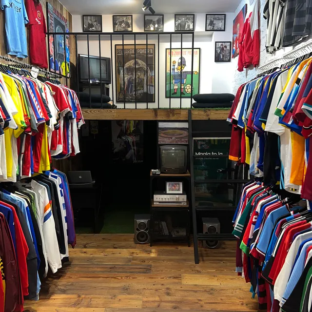 Nostalgia Praga Vintage Shop