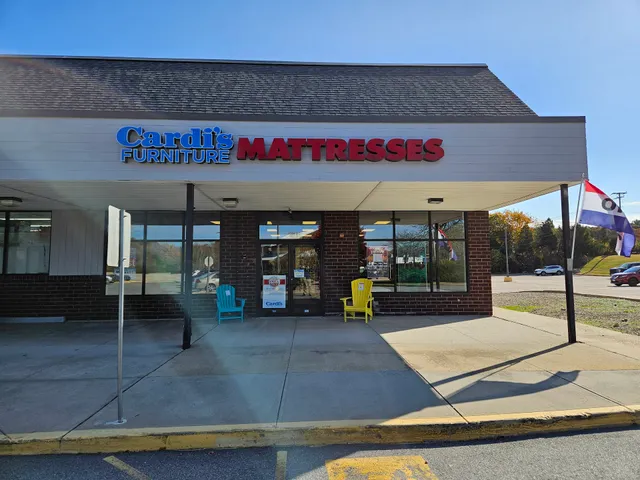 Cardi's Furniture & Mattresses