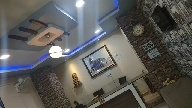 OYO 49563 Hotel Aamantran