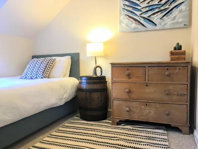 Lavender Row Holiday Cottage