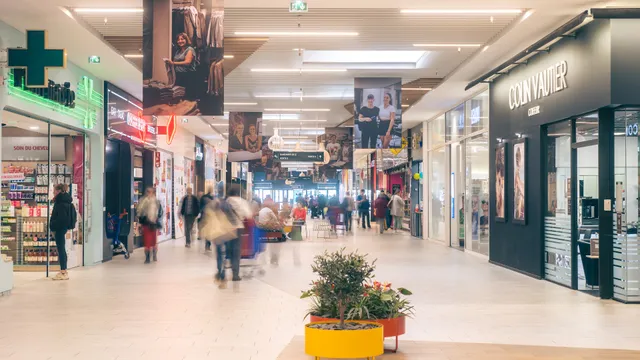 Centre commercial Côte de Nacre