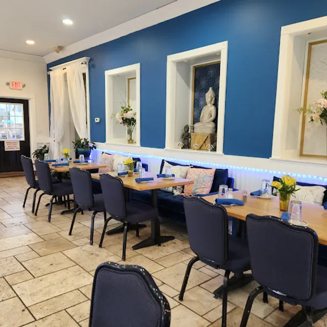 Sand Pebbles | Pacific Asian & Sushi