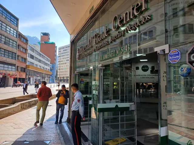 Emerald trade center