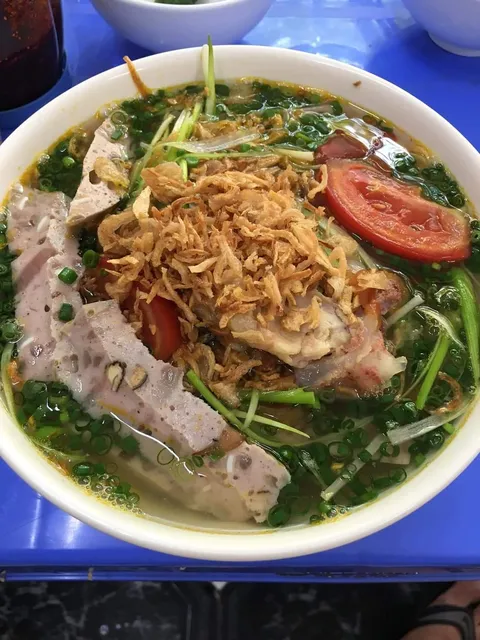 Quán Bún Ốc Nguội 26 Bùi Thị Xuân