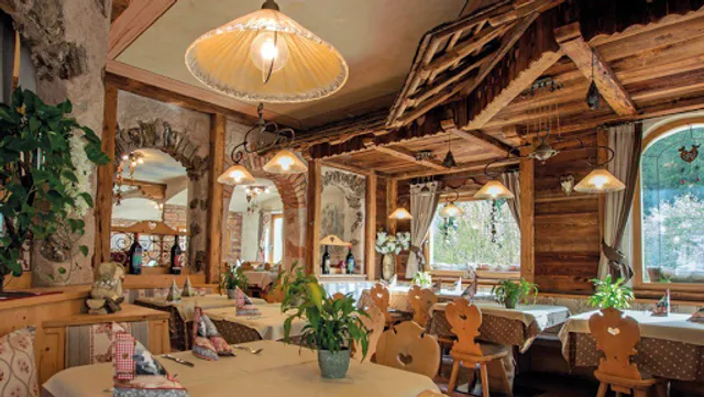 Pizzeria Restaurant L Ciamin