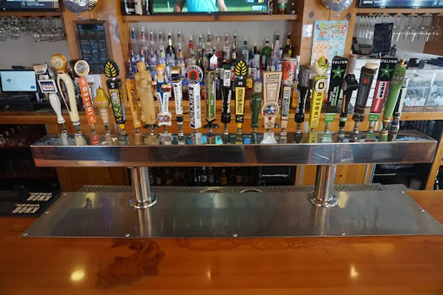 Brookside Bar & Grill